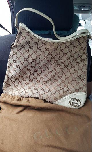 Authentic Gucci Britt Hobo Canvas Bag - White/Beige