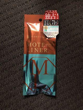 Mote eyeliner