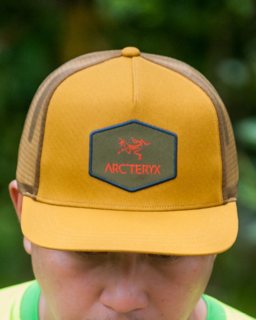 fractus trucker hat