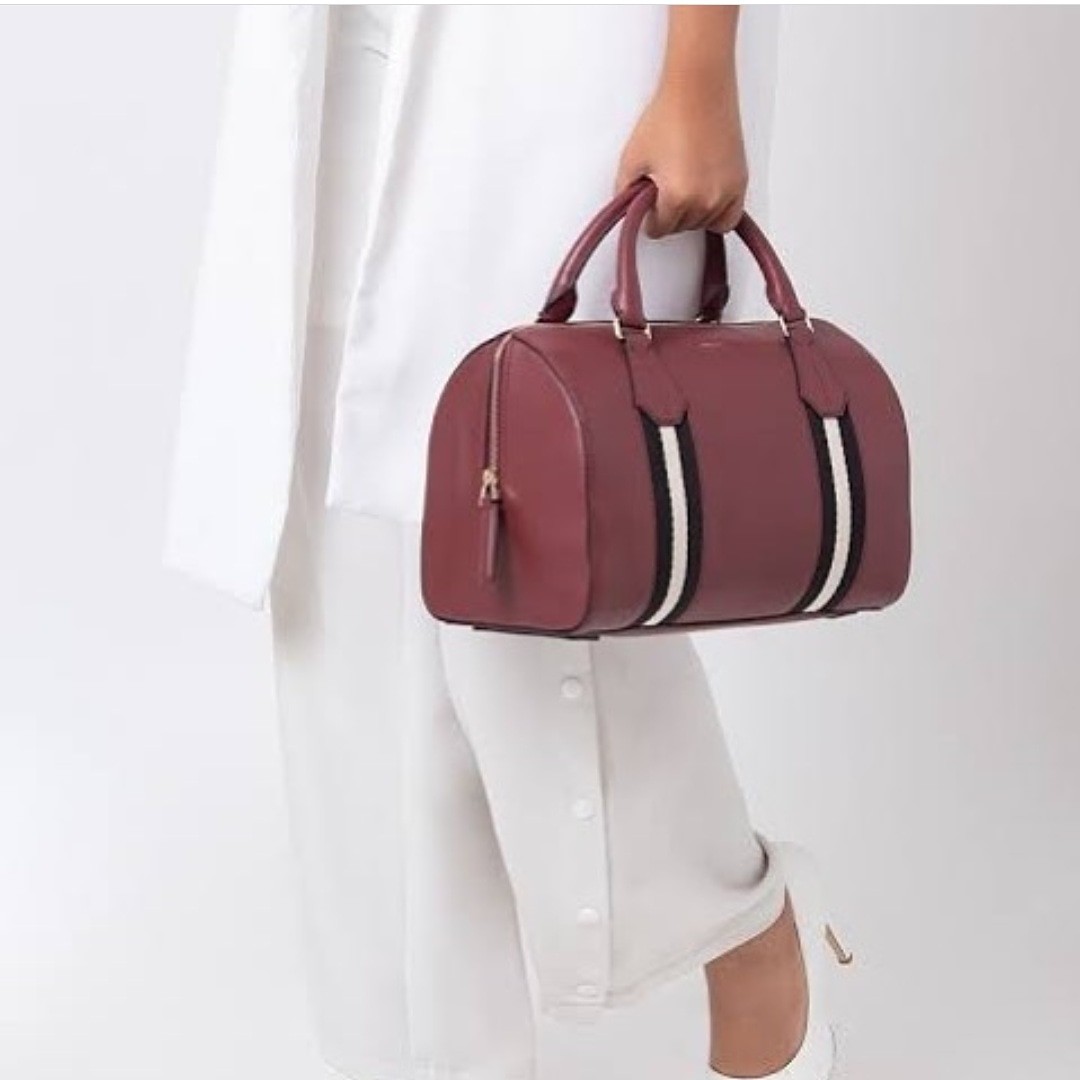bally alana bag