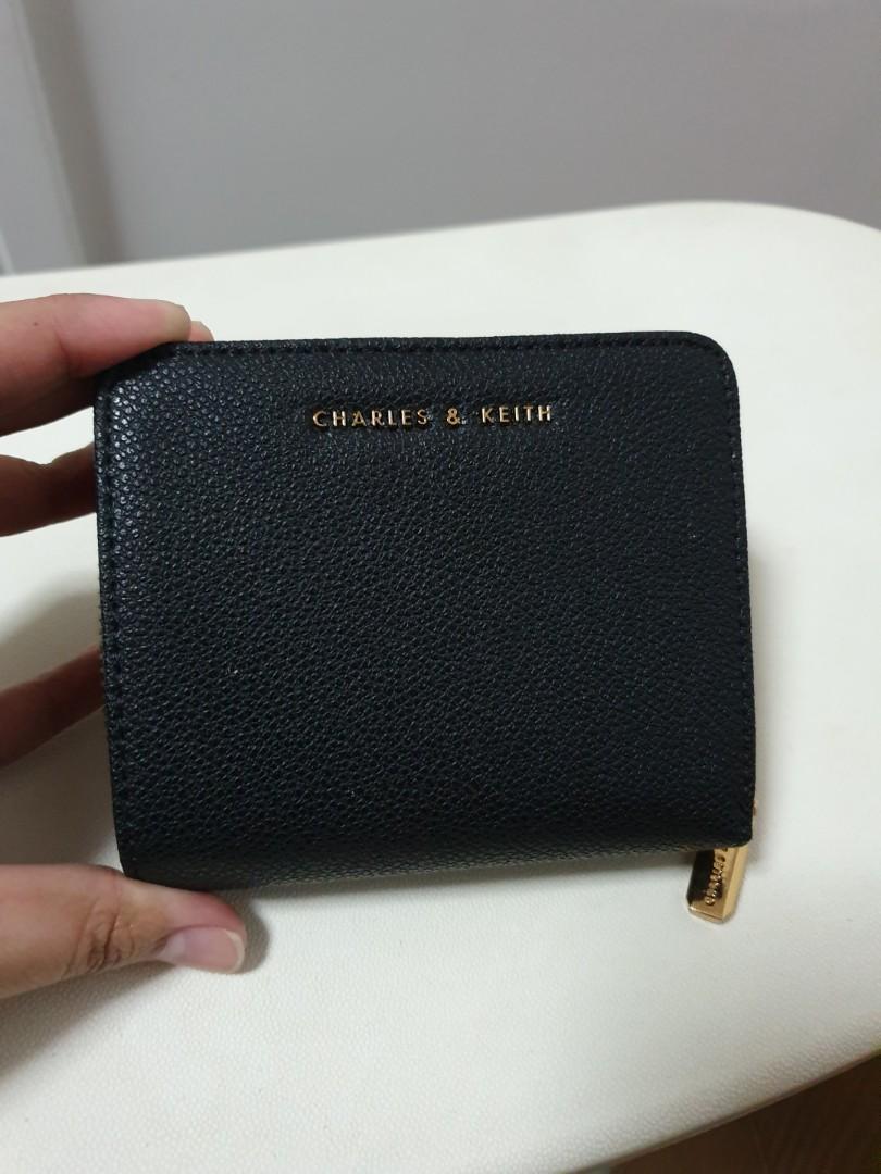 charles and keith coin pouch