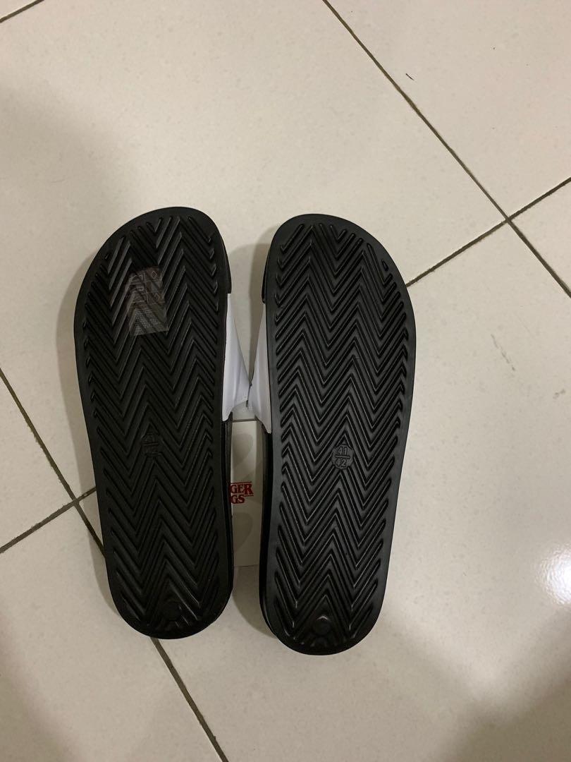 H&m stranger store things slides