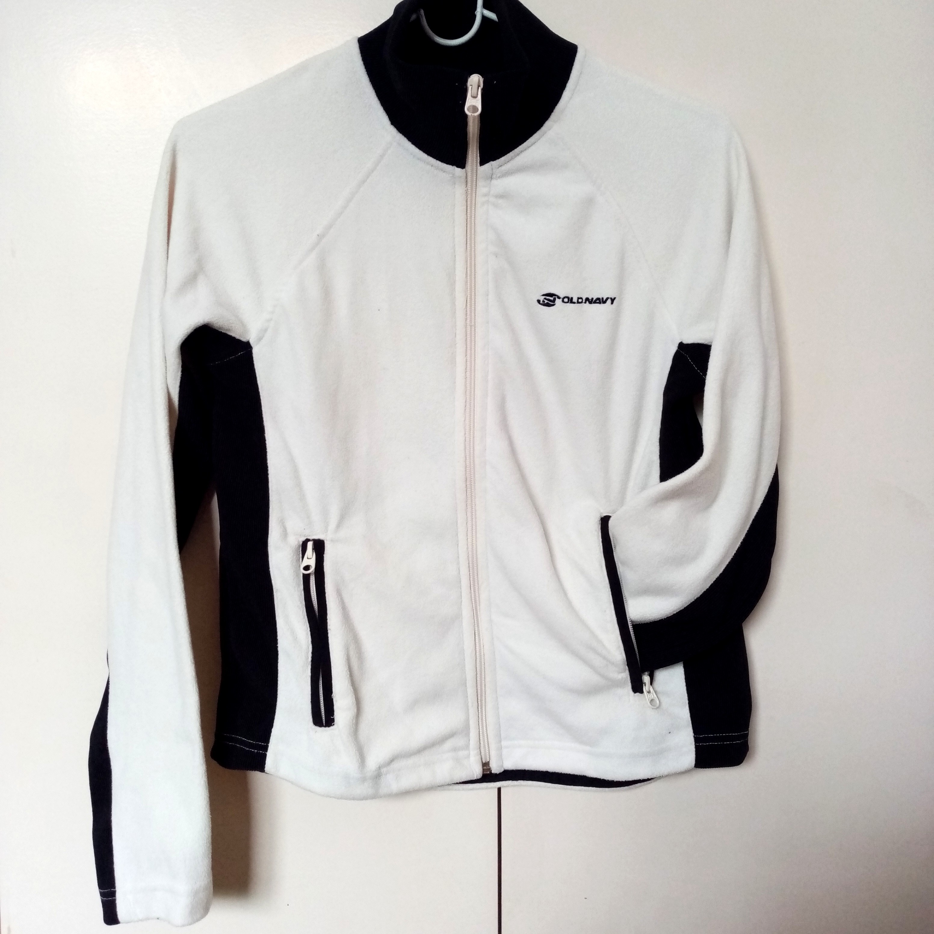 Old navy white fleece jacket online