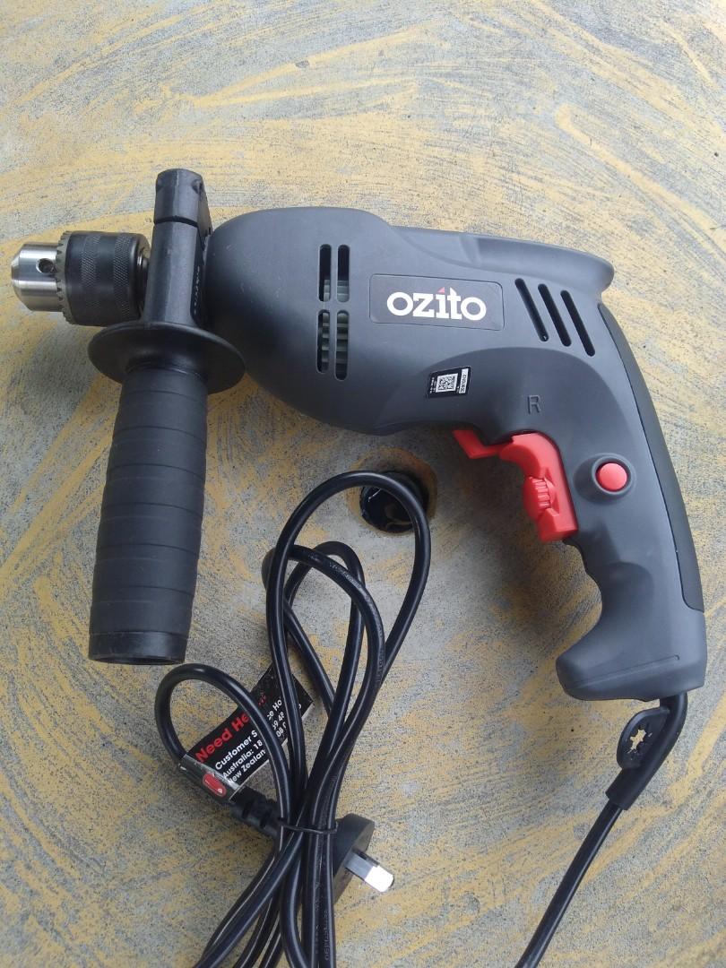 Ozito 710w hammer 2025 drill