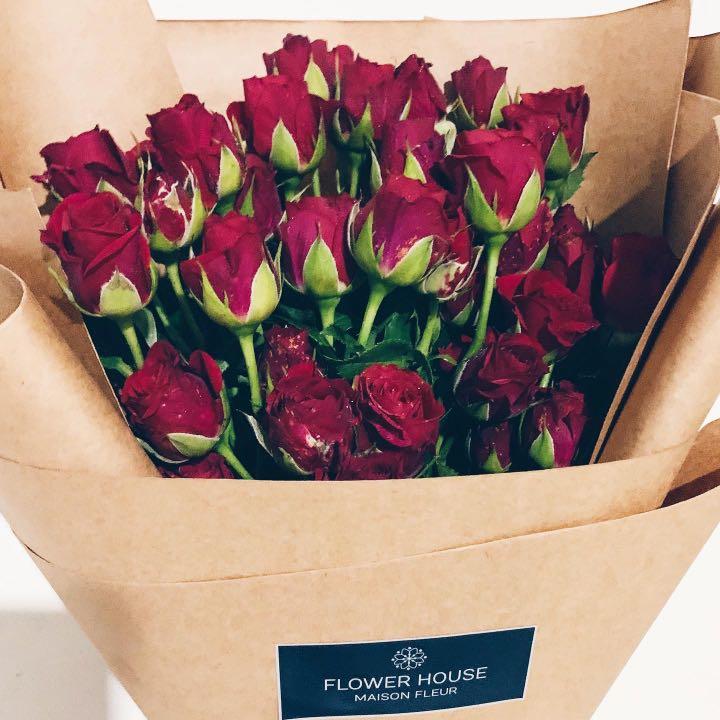 Rose Spray Bouquet On Carousell