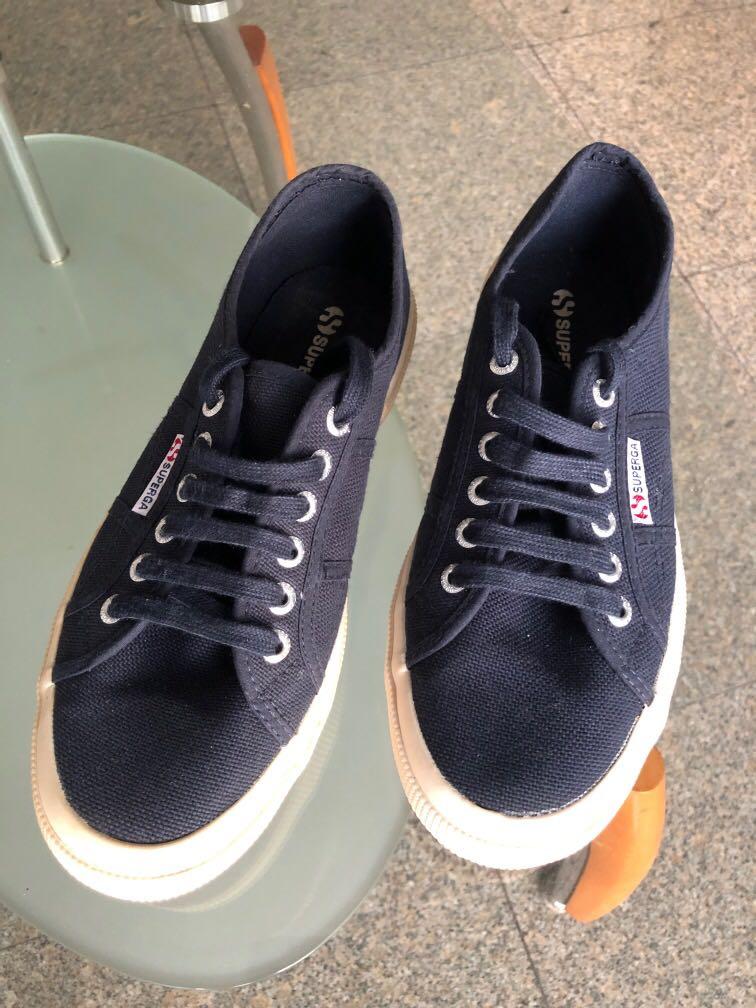 superga mens