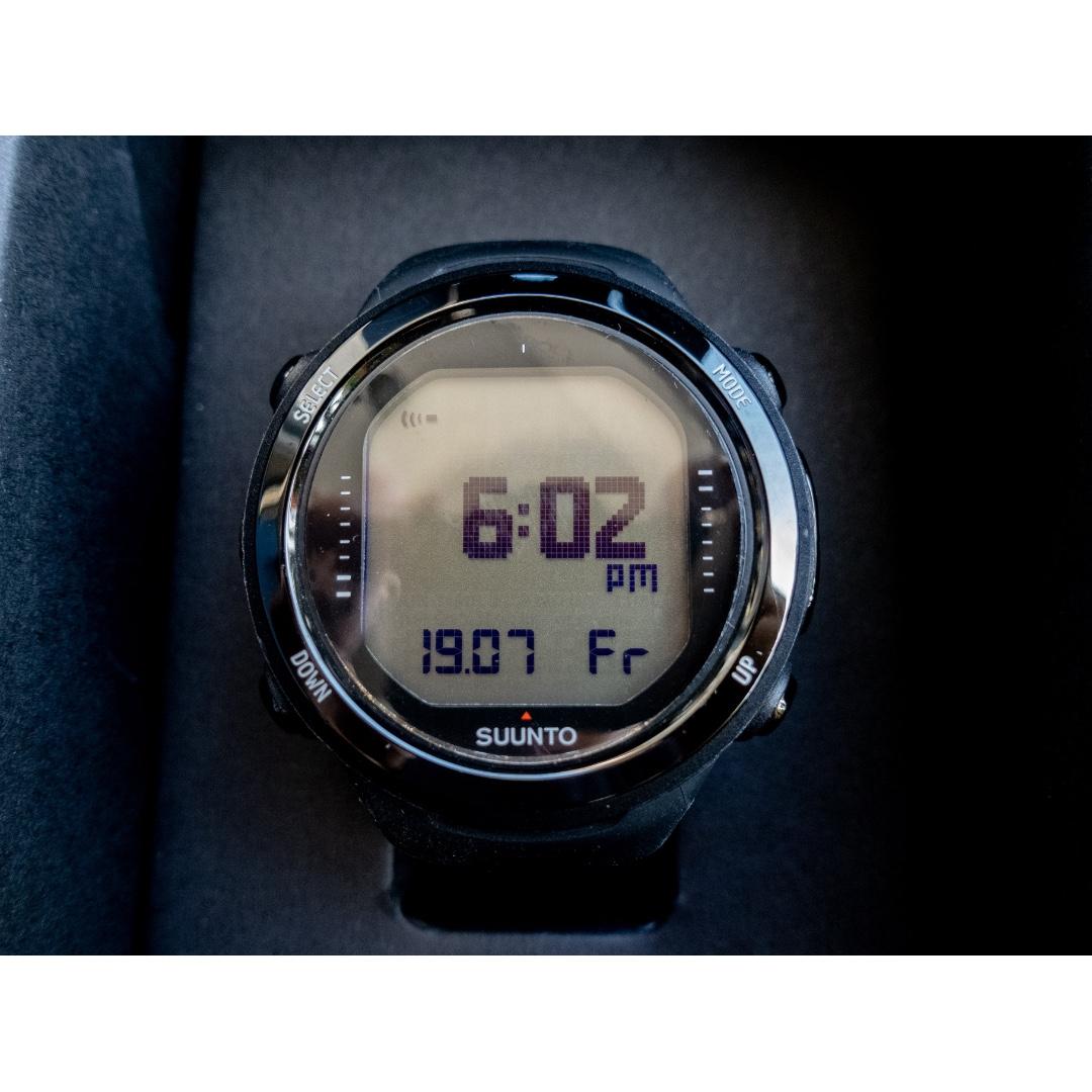 D4i novo black shop