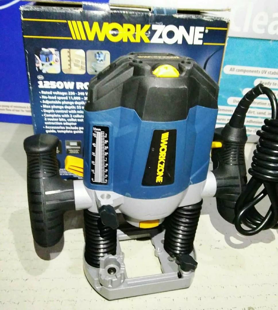 Workzone 1250W plunge router, Furniture & Home Living, Home Improvement ...