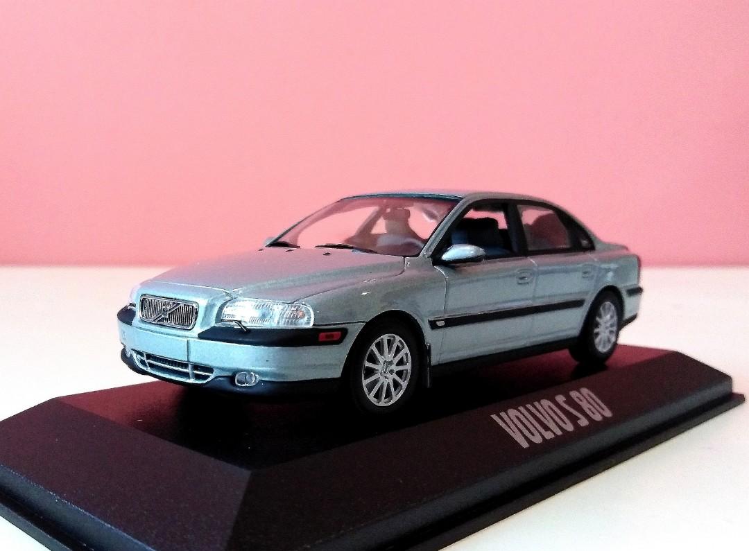 Minichamps 52608 1:43 VOLVO S80 2000 BLACK 