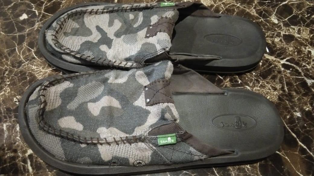 bape crocs