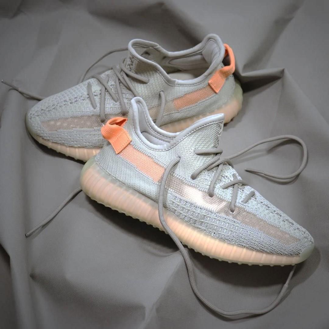 yeezy boost 350 v2 sneakers trfrm