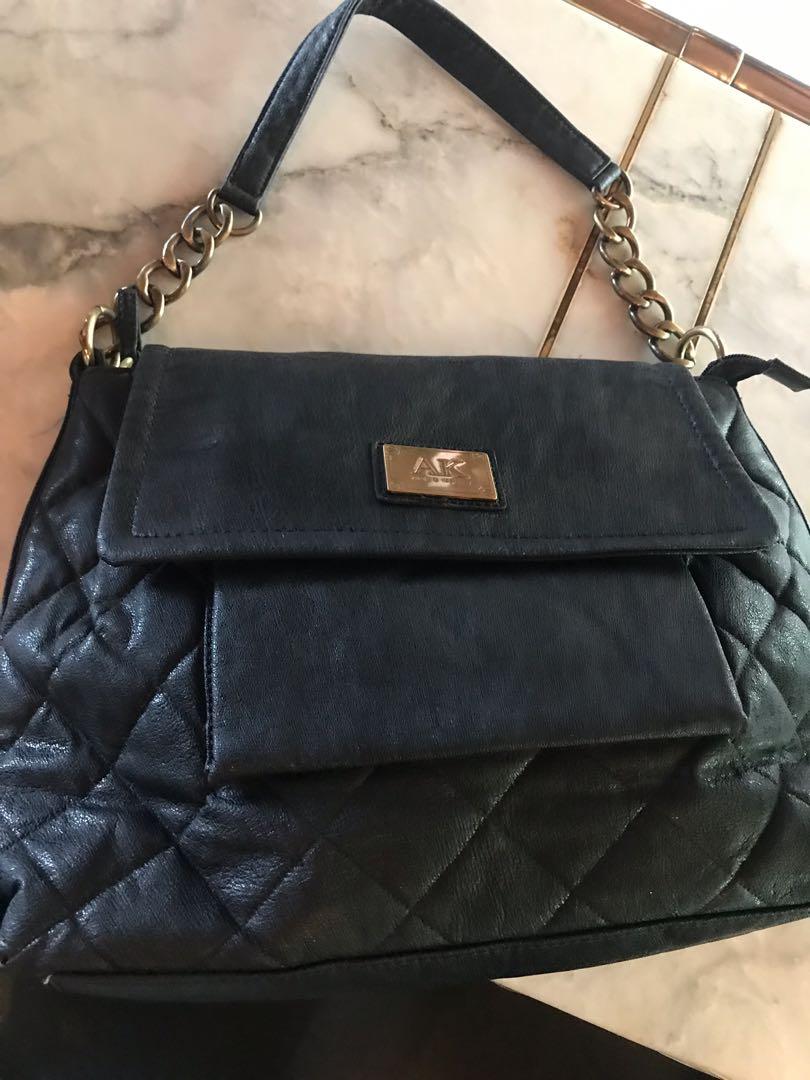 Anne klein sales chain shoulder bag