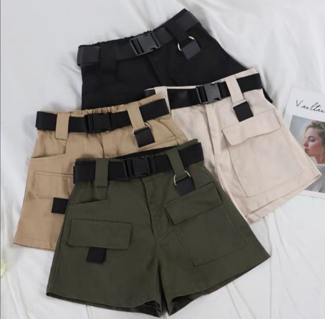 Cargo shorts with buckle belt Clearance