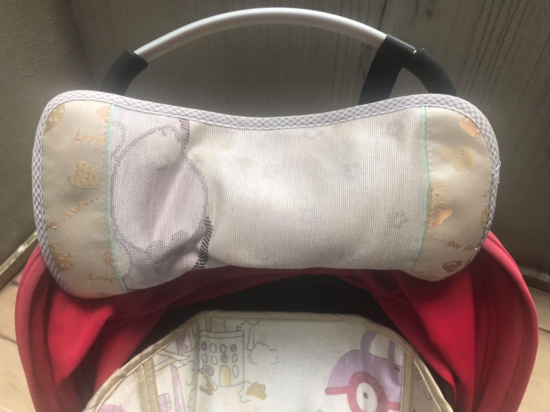 Bugaboo bee3 stroller (Category: Strollers) located in Singapore. Submitted by cicihoo (Listing ID 240820813, Image 2). Description: Bugaboo bee 3 stroller, used for 4 years. No tears but seat extension broke, you can change the part in “my first years”@69.9SGD. Other then the seat, everything working fine. Come with free cooling mat and pillow and rain cover..