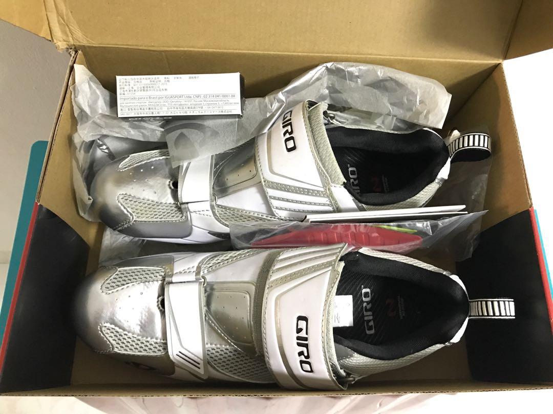 GIRO Mele Triathlon Cycling shoes Carbon fiber outsole material