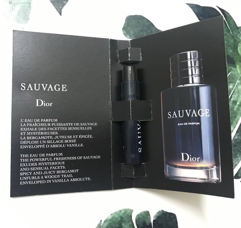 Dior Sample （分類：長銀包）位於 Hong Kong。 由 kwlong 提交（商品編號 240776662，圖片 2）。簡介： Dior 各樣sample 一樣$10 全部 $30。