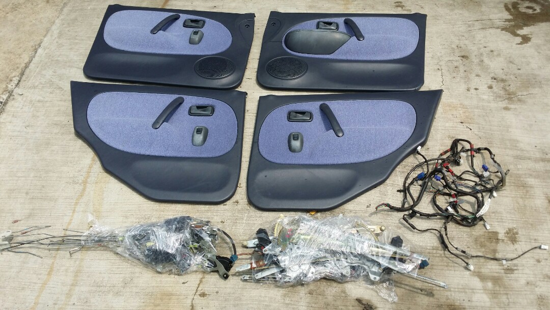 Door trim kelabu mira l5 untuk kancil, Auto Accessories on Carousell