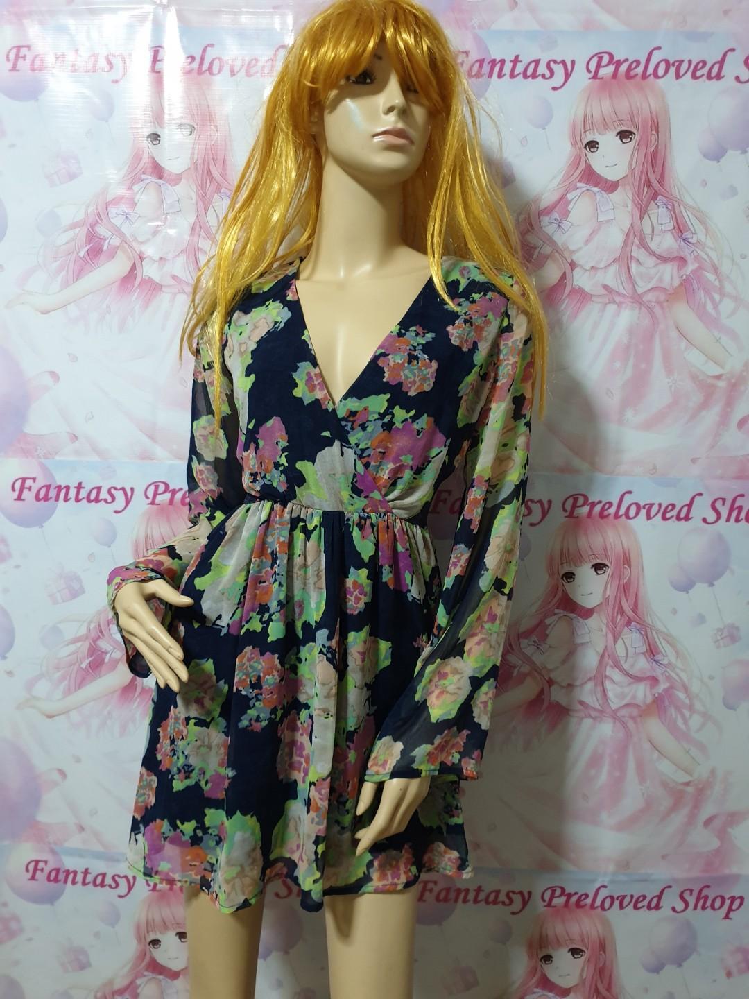 Floral Dress 150.00 (Category: Dresses) located in Mandaue City. Submitted by fantasyprelovedshop (Listing ID 240799265, Image 3). Description: CODE: C-659 Preloved Dress from Canada Good condition Not local ukay-ukay Expect some sign of usage Meet up Parkmall or SM Cebu (Sunday @ 10am) 09177723857.