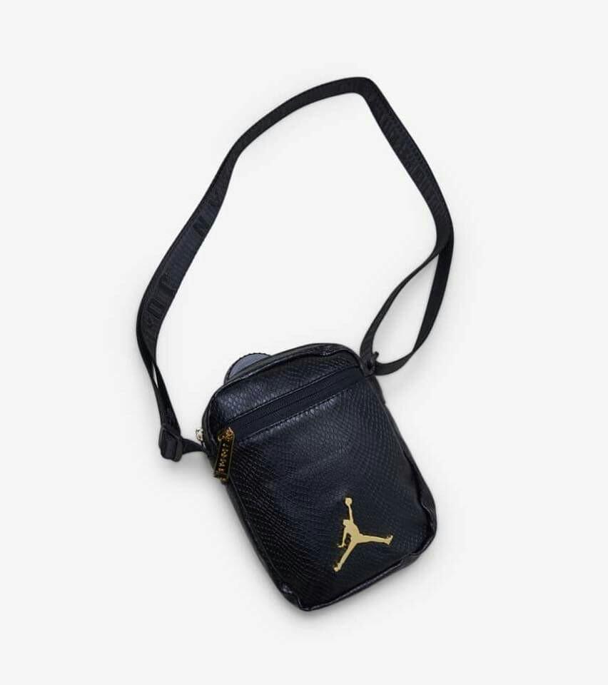 Jordan sling bag Men s Fashion Bags Sling Bags on Carousell