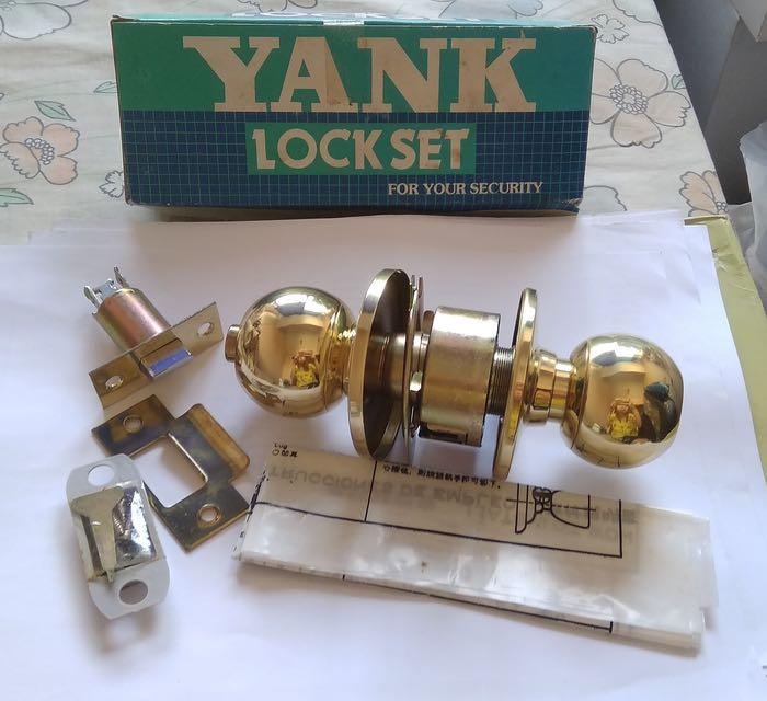 Handle Gagang Pintu Bulat Knobset Warna Kuning Emas Gold Perabotan Rumah Di Carousell