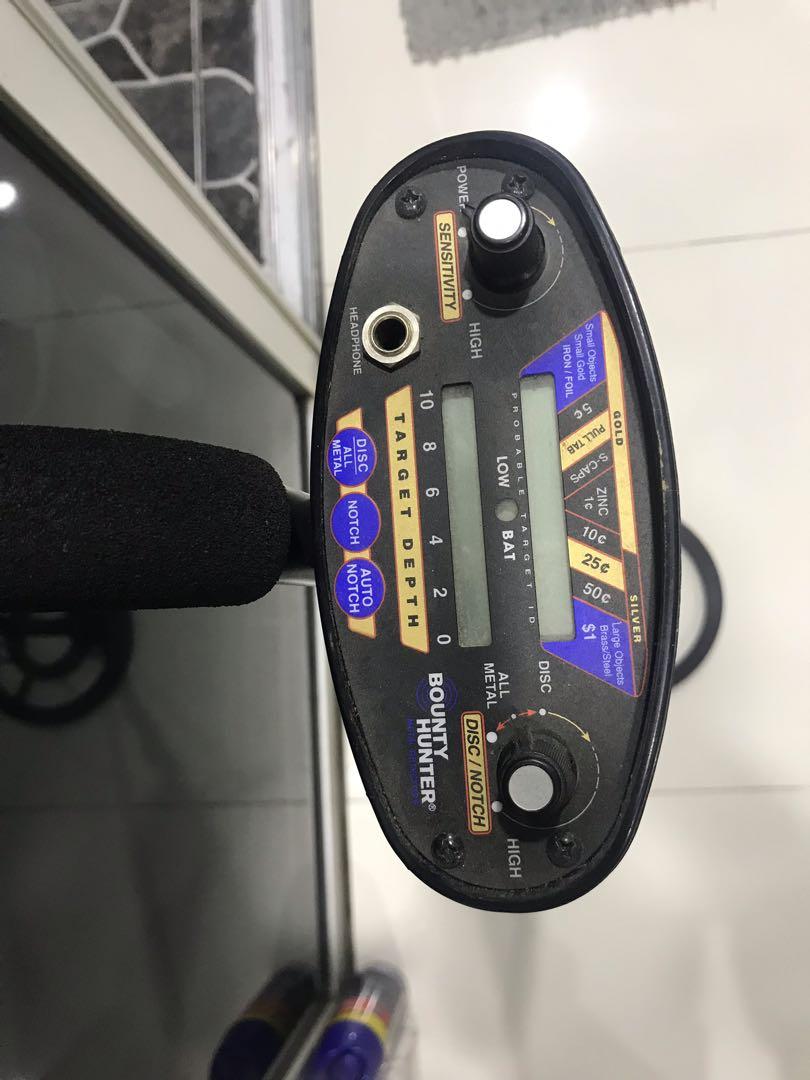 Metal detector Bounty hunter pioneer 202, Health & Nutrition, Health