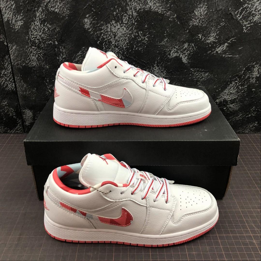 NIKE AIR JORDAN 1 LOW Topaz Mist