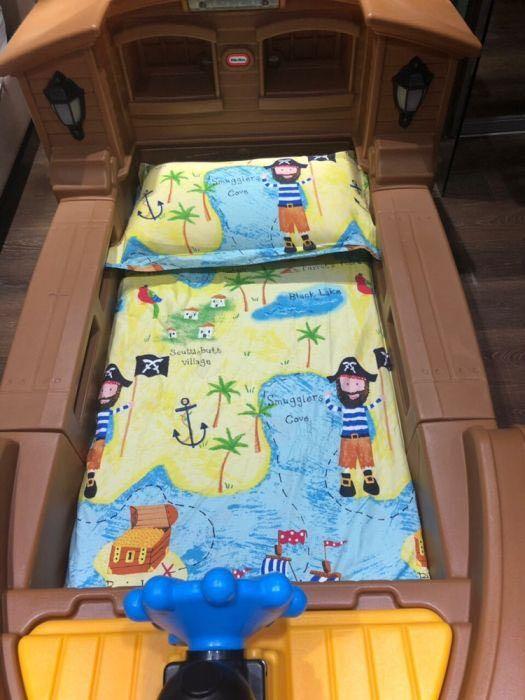 Original Little Tikes Pirate Bed for Baby Toddler Crib, Babies & Kids, Baby Nursery & Kids
