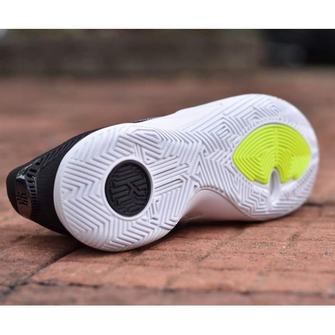 Nike kyrie 2 mens sale sales