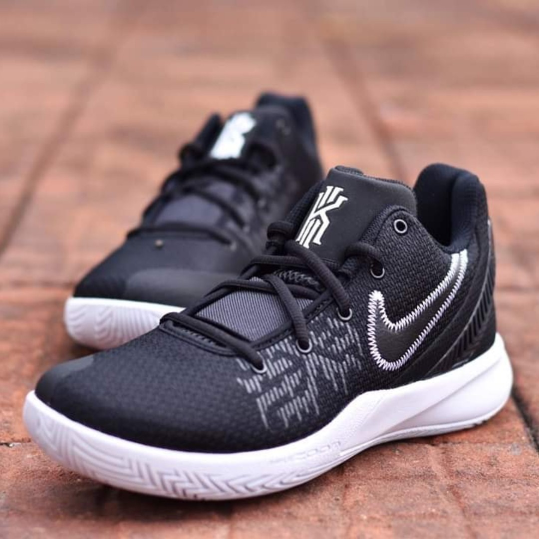 Kyrie flytrap 2 sale sale