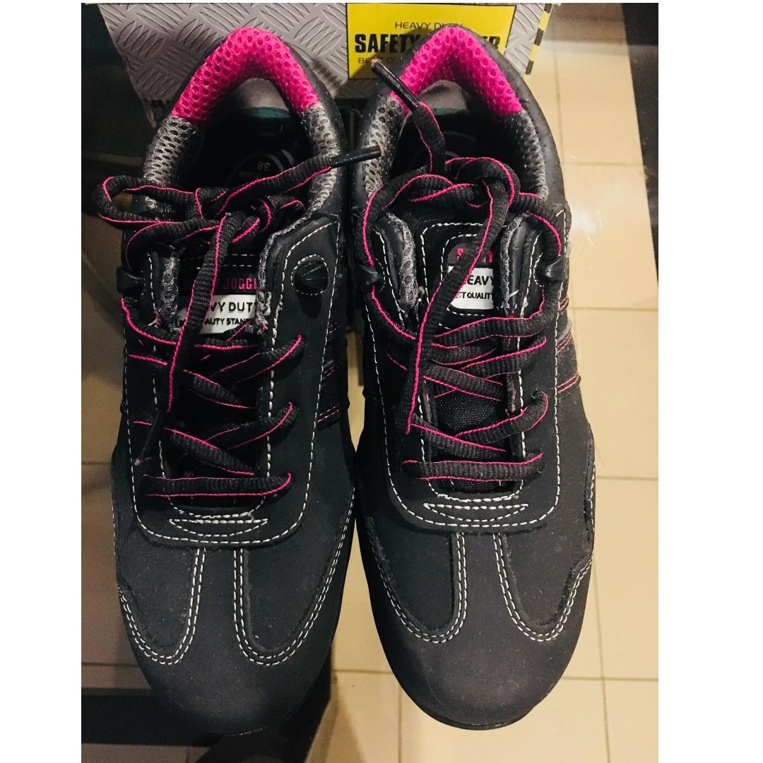 safety jogger lady line