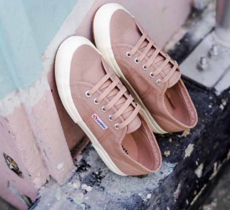 superga 37