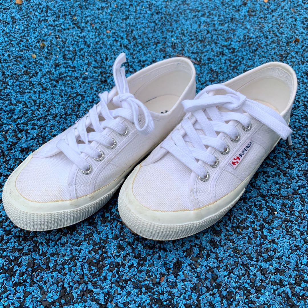 Superga shop size 34