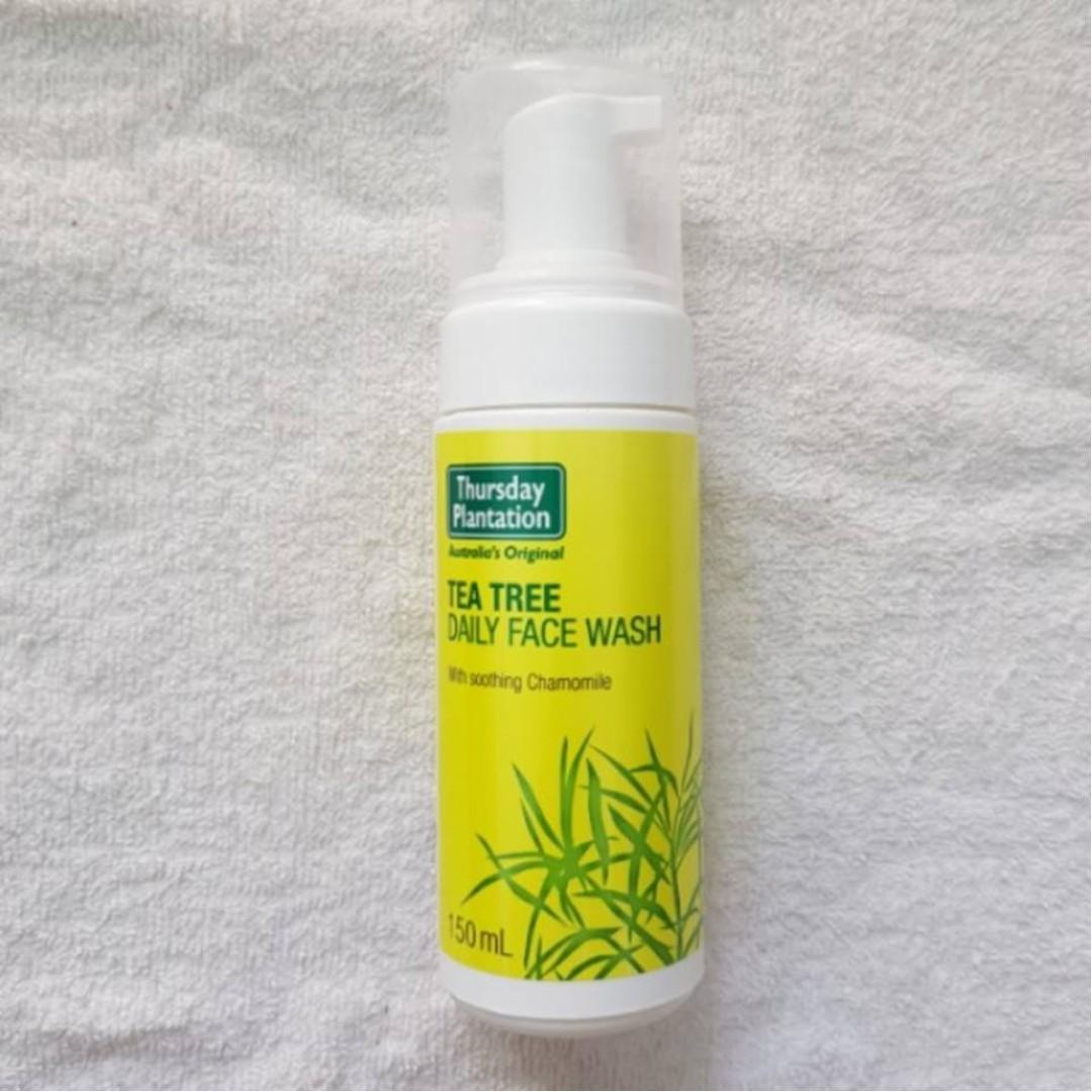 thursday plantation acne wash