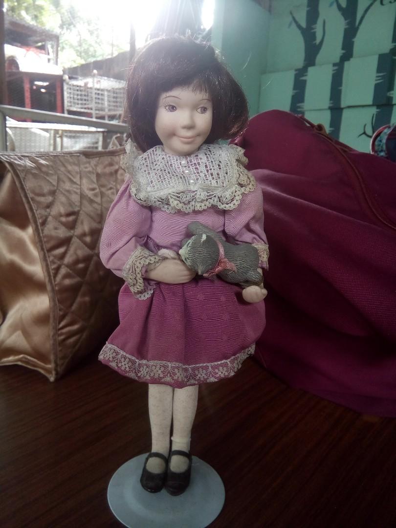 cat porcelain doll