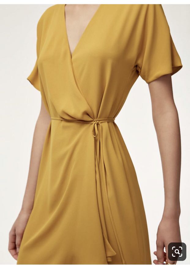 Aritzia Babaton Wallace Dress Women s Fashion Clothes on Carousell