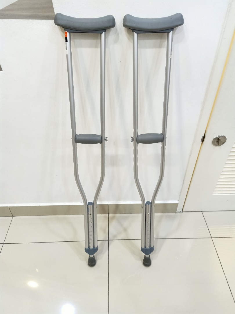 Axillary Crutches, Looking For on Carousell