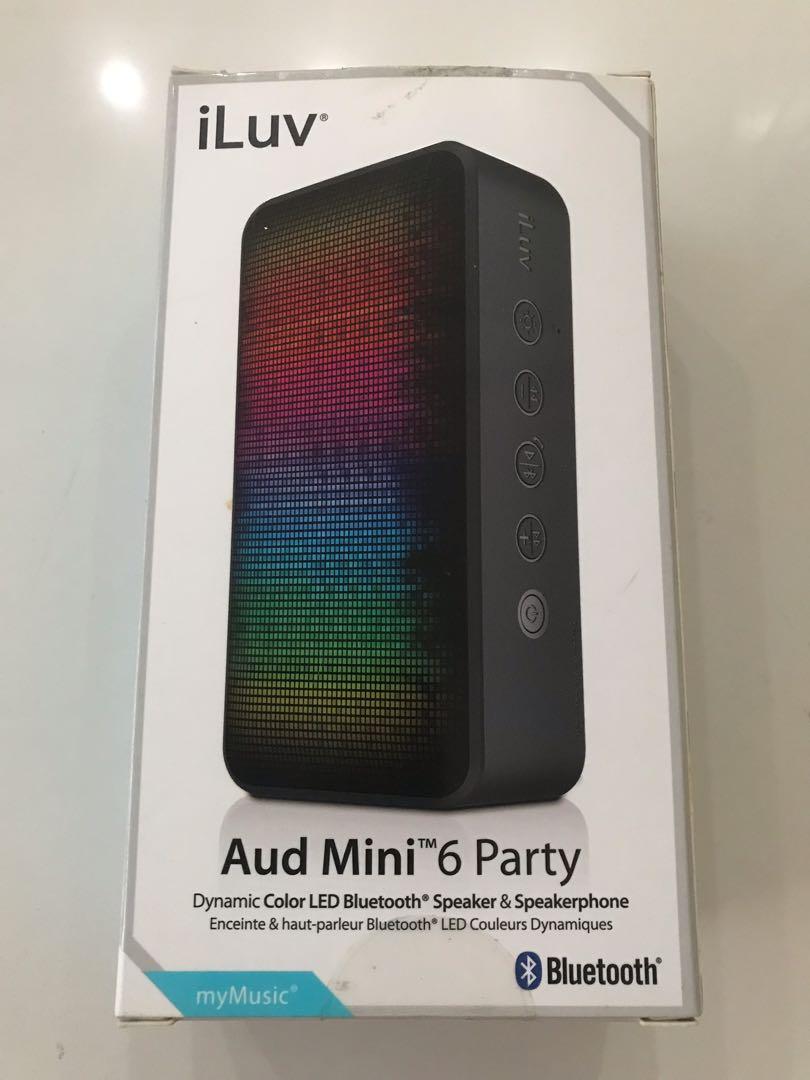 Bluetooth Speaker (Category: Soundbars, Speakers & Amplifiers) located in Singapore. Submitted by leo4168 (Listing ID 241128213, Image 3). Description: .