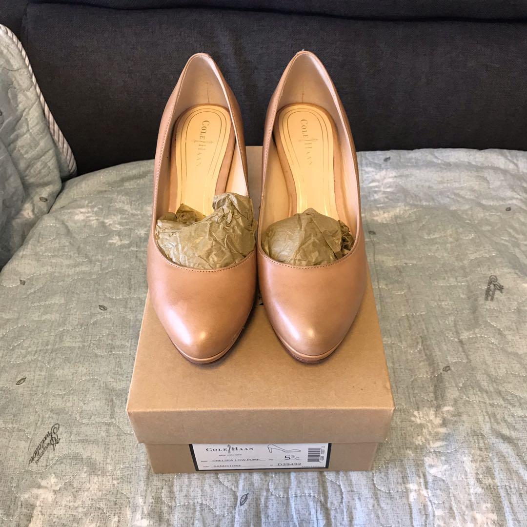 Cole haan chelsea cheap low pump