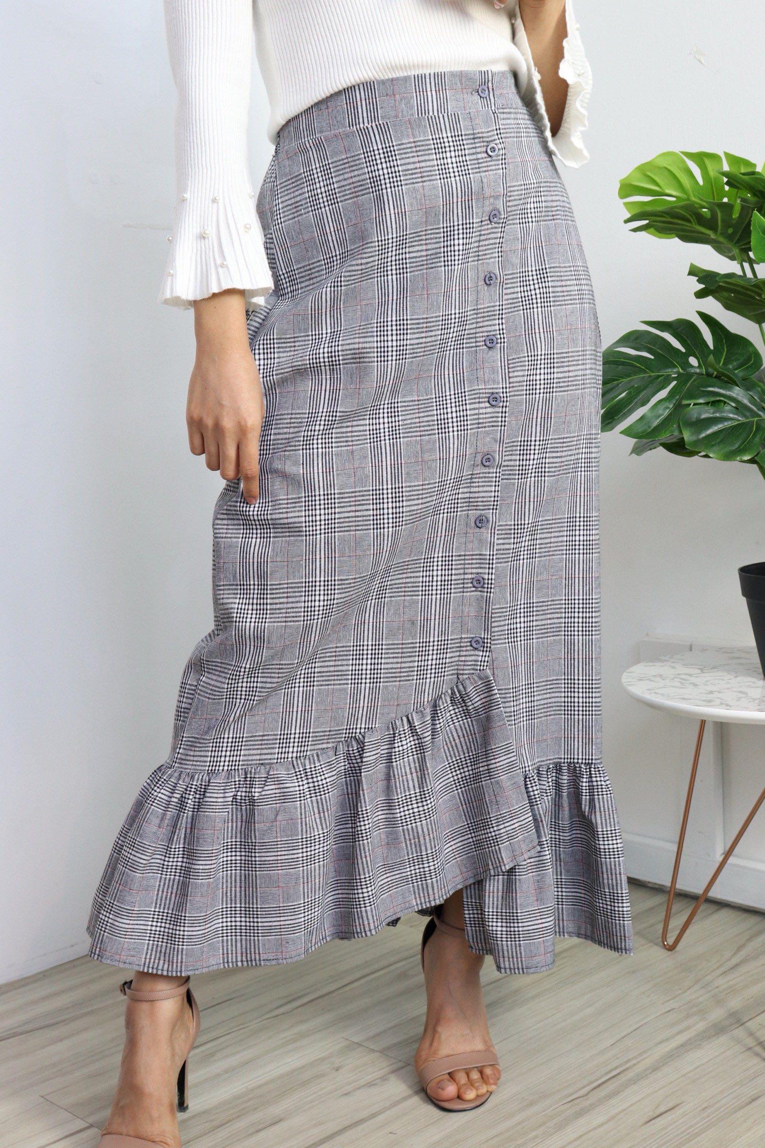 Checkered ruffle skirt Clearance