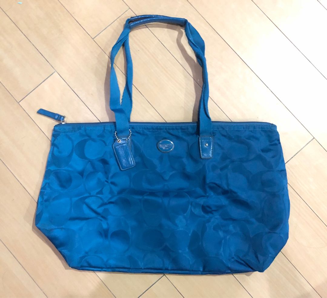 Coach Nylon Tote, Women's Fashion, Bags & Wallets, Tote Bags on Carousell