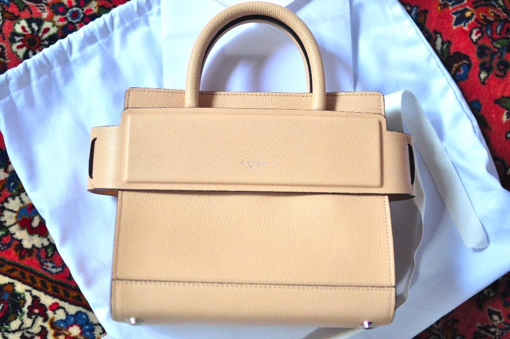 Givenchy Horizon Powder Mini Bag Women S Fashion Women S Bags Wallets On Carousell