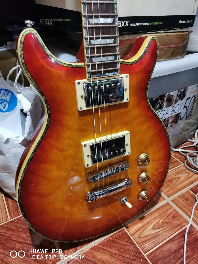 Hamer SATQ XT Series Electric Guitar Sale Swap, Hobbies & Toys, Music & Media, CDs & DVDs on