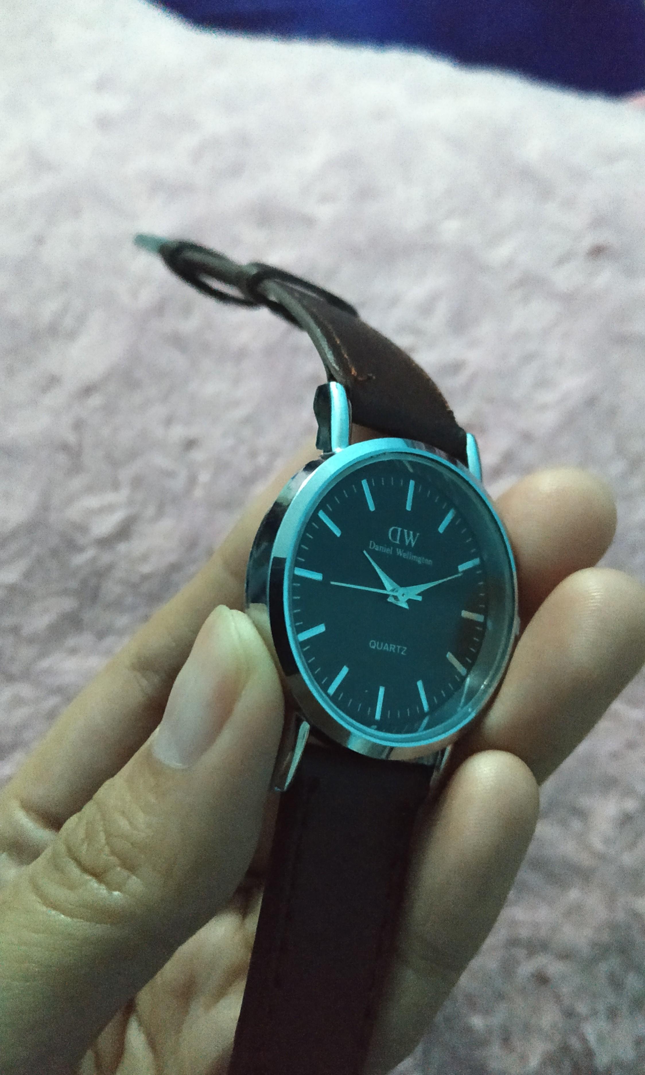 Jam Tangan Daniel Wellington KW Fesyen Wanita Jam Tangan di Carousell