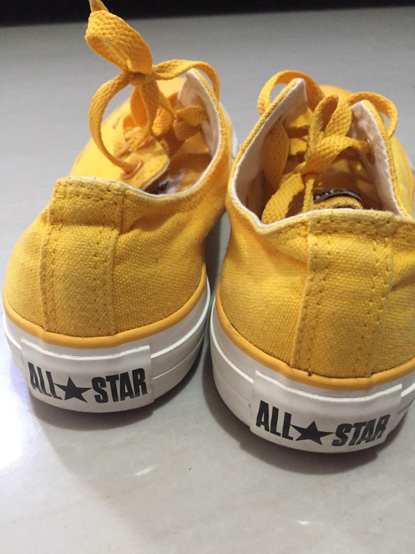mustard converse shoes