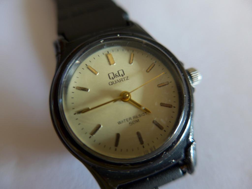 Q&q quartz water resist 50m sales