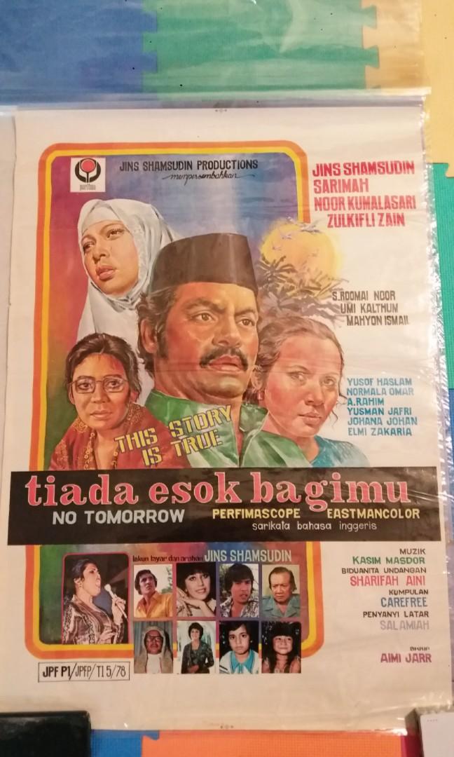 Rare Vintage Collectables Original Movie Tiada Esok Bagimu Malaya 1978 Huge Cinema Poster Malaysia Singapore Jins Shamsudin Antiques Vintage Collectibles On Carousell