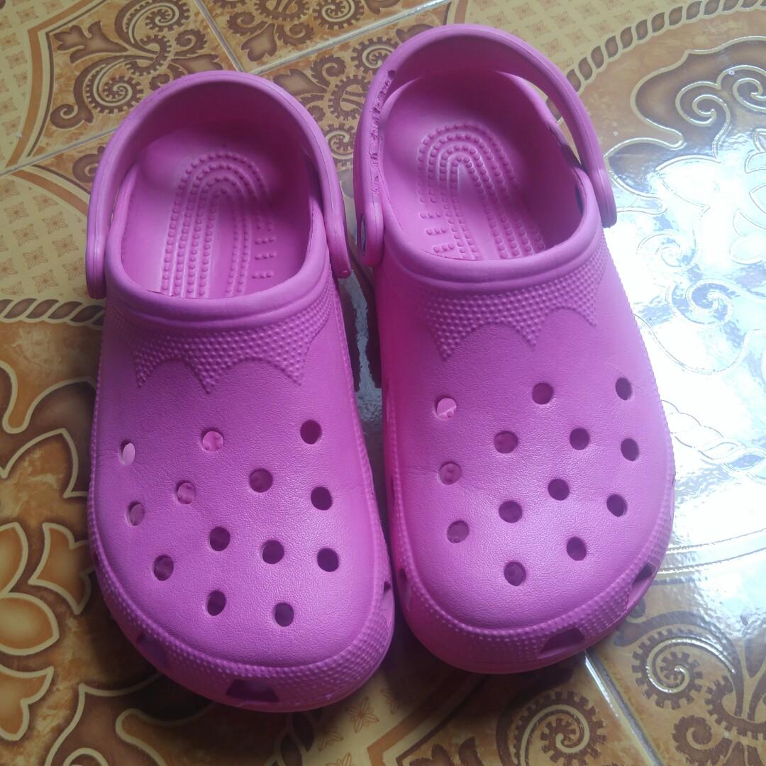 crocs size m6 w8