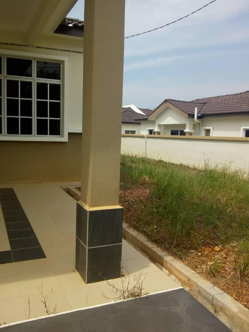 Semi D, Taman Sejahtera, Sik, Property, For Sale on Carousell