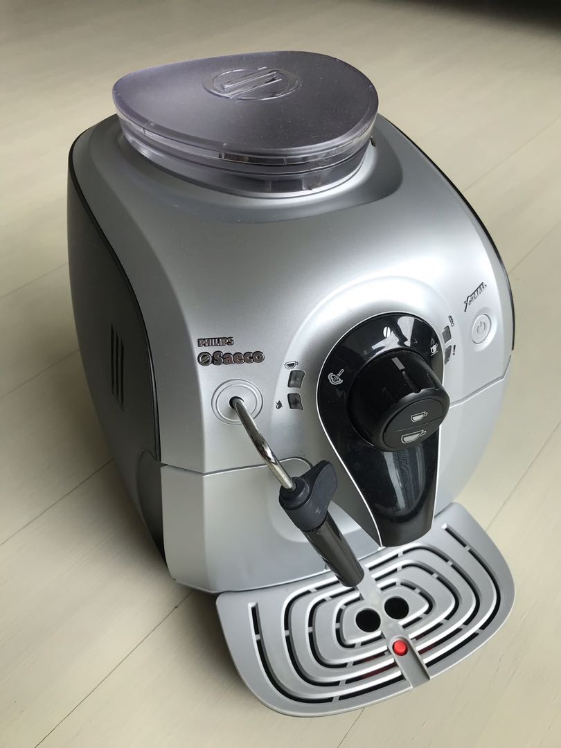 Superautomatic bean grinding espresso machine, TV & Home Appliances
