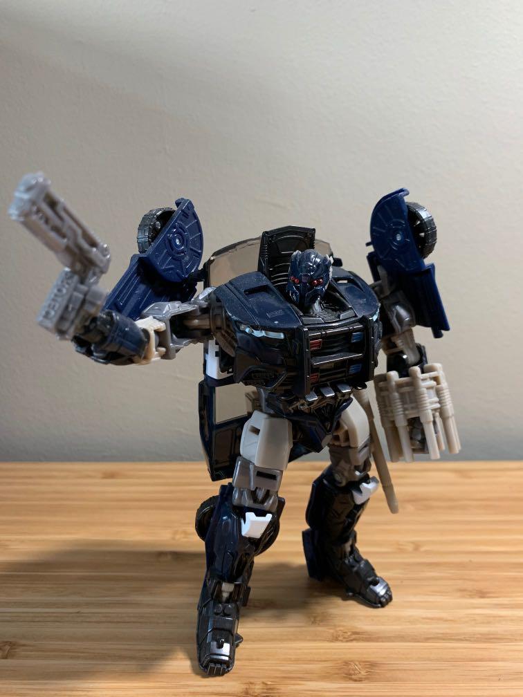 Transformers The Last Knight Barricade, Hobbies & Toys, Toys & Games on